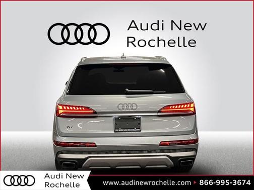 2025 Audi Q7 55 Premium