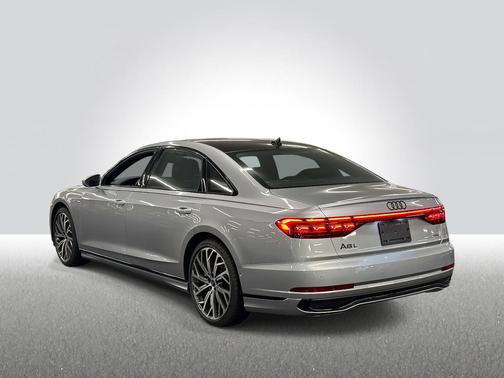 2022 Audi A8 L 55 TFSI quattro Tiptronic
