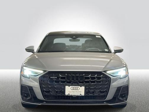 2022 Audi A8 L 55 TFSI quattro Tiptronic