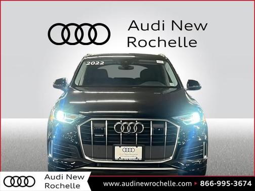 2022 Audi Q7 45 Premium Plus