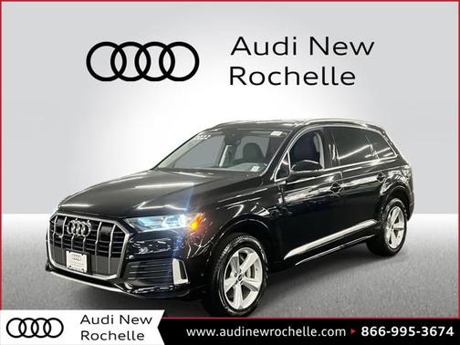 2022 Audi Q7 45 Premium Plus