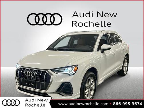 2025 Audi Q3 Premium 45 TFSI S line quattro Tiptronic
