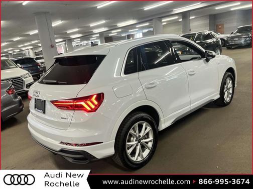 2025 Audi Q3 Premium 45 TFSI S line quattro Tiptronic