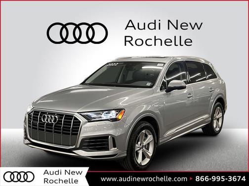2022 Audi Q7 55 Premium
