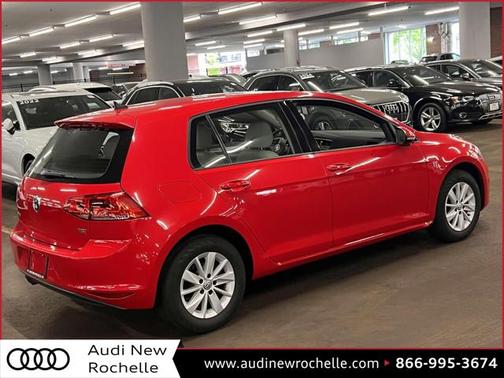 2016 Volkswagen Golf TSI S 4-Door