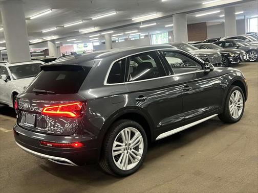 2019 Audi Q5 2.0T Premium Plus