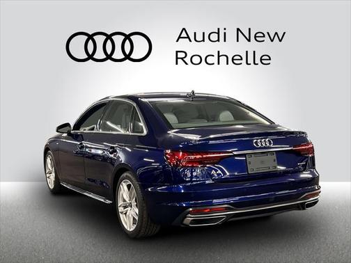 2022 Audi A4 45 S line Premium Plus