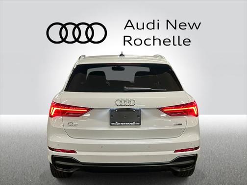 2024 Audi Q3 45 S line Premium Plus