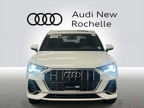 2024 Audi Q3 45 S line Premium Plus