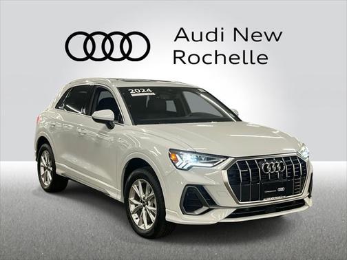 2024 Audi Q3 45 S line Premium Plus