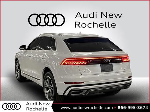 2023 Audi Q8 55 Premium Plus