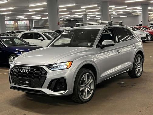 2025 Audi Q5 45 S line Premium
