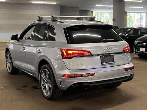 2025 Audi Q5 45 S line Premium