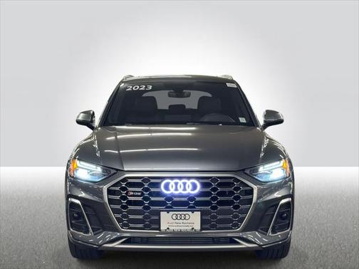 2023 Audi SQ5 Premium Plus TFSI quattro Tiptronic