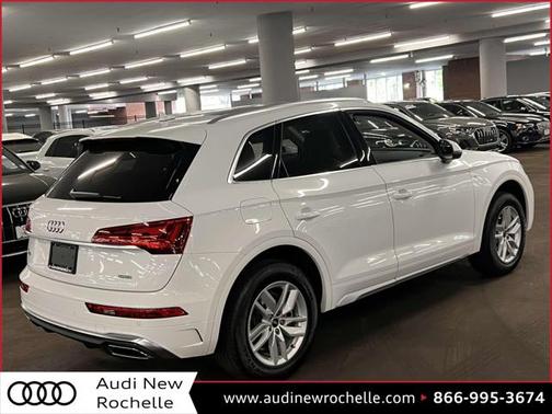 2022 Audi Q5 45 S line Premium