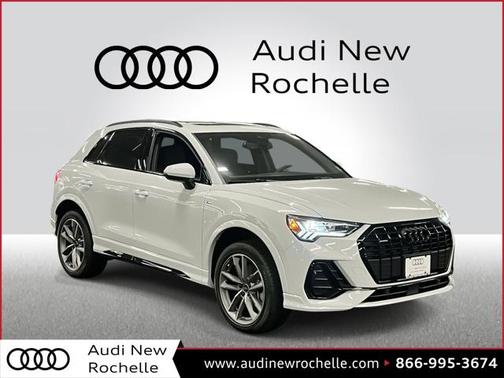 2025 Audi Q3 Premium 45 TFSI S line quattro Tiptronic
