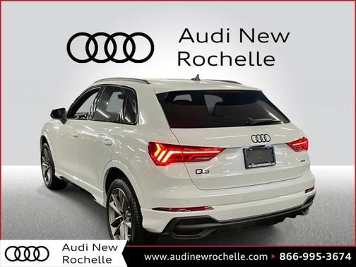 2025 Audi Q3 Premium 45 TFSI S line quattro Tiptronic