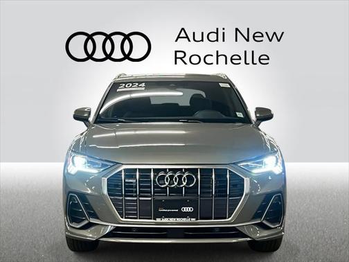 2024 Audi Q3 45 S line Premium Plus