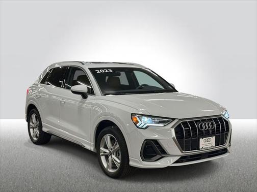 2023 Audi Q3 Premium 45 TFSI S line quattro Tiptronic