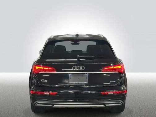 2021 Audi Q5 45 Premium Plus