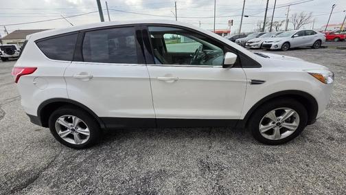 White 2013 Ford Escape SE