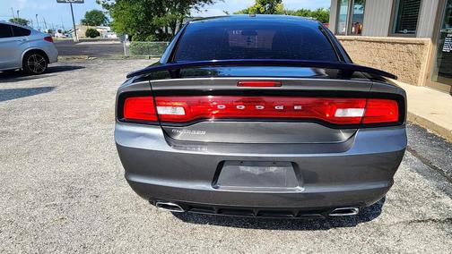 2012 Dodge Charger SE