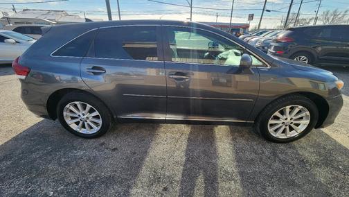 2010 Toyota Venza Base