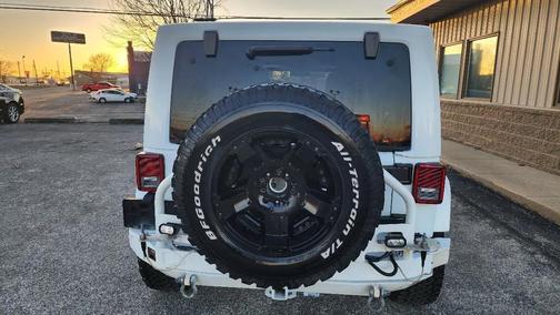 White 2015 Jeep Wrangler Unlimited Sahara
