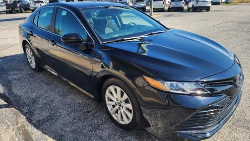 2019 Toyota Camry XLE