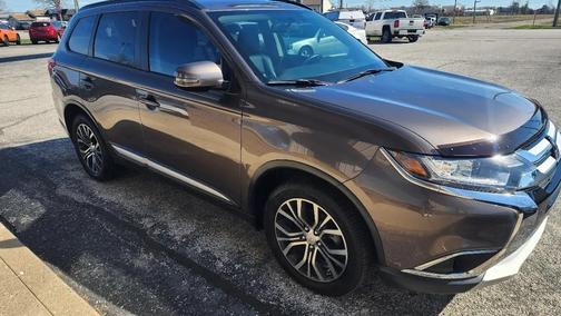 2016 Mitsubishi Outlander SEL