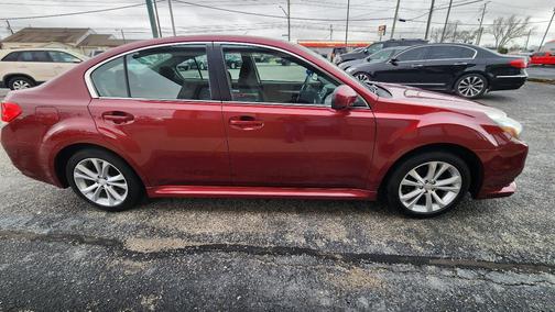 2013 Subaru Legacy Premium