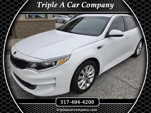 White 2018 Kia Optima LX