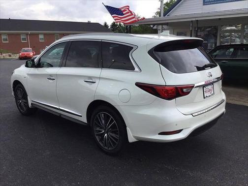 2018 INFINITI QX60 Base