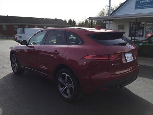 2018 Jaguar F-PACE 30t R-Sport