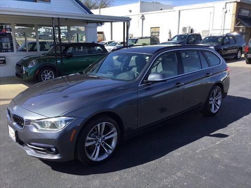 2018 BMW 330 xDrive