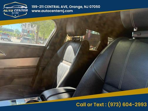 Fuji White 2018 Land Rover Range Rover Velar P380 SE R-Dynamic