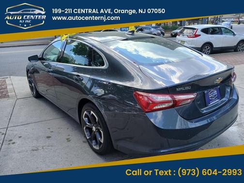 Gray 2021 Chevrolet Malibu LT