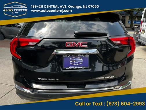 Black 2019 GMC Terrain SLT