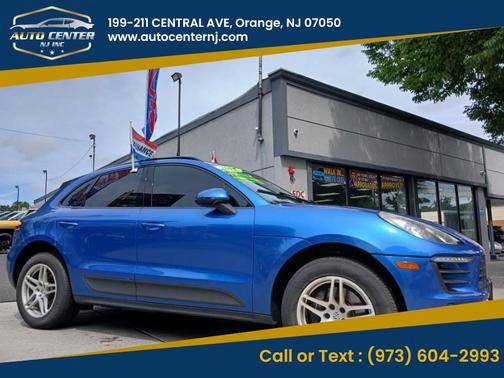 Blue 2017 Porsche Macan Base