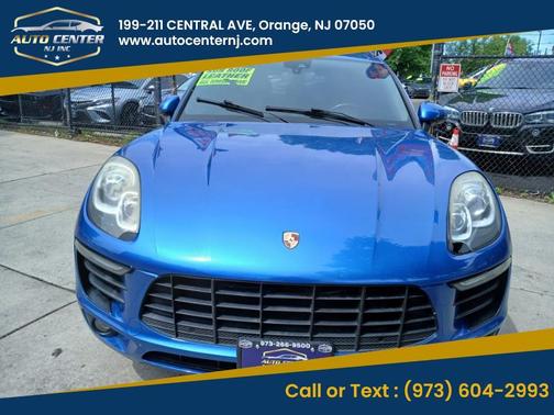 Blue 2017 Porsche Macan Base