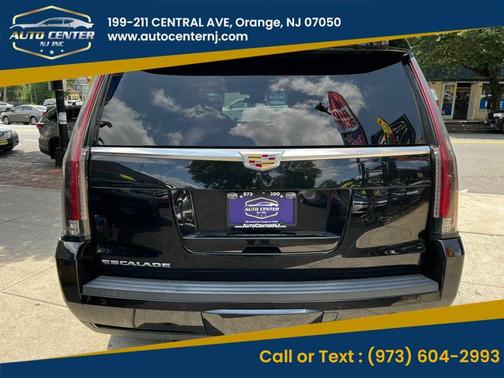 Black 2019 Cadillac Escalade Luxury