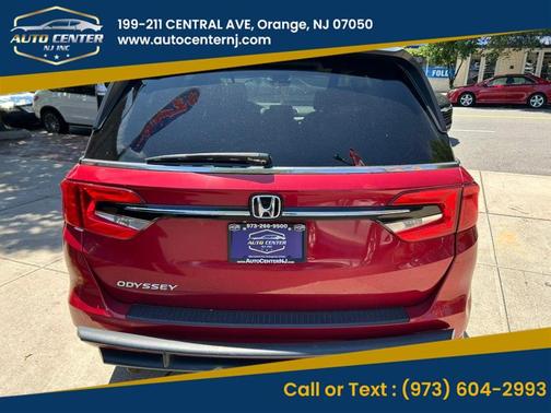 Red 2022 Honda Odyssey EX-L
