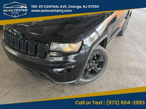 Black 2019 Jeep Grand Cherokee Laredo