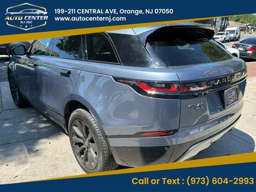 Byron Blue 2019 Land Rover Range Rover Velar P250 SE R-Dynamic