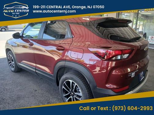 Red 2025 Chevrolet Trailblazer LT
