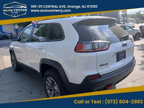 White 2021 Jeep Cherokee Trailhawk