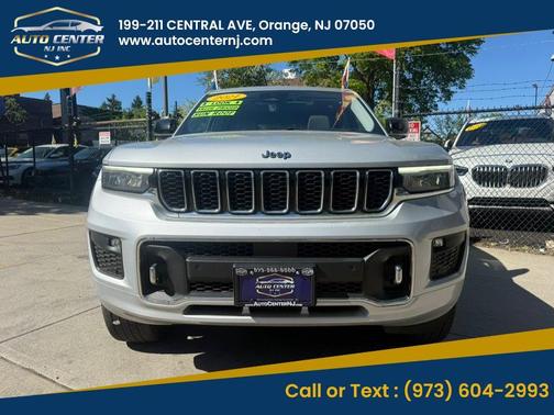 Silver 2021 Jeep Grand Cherokee L Overland