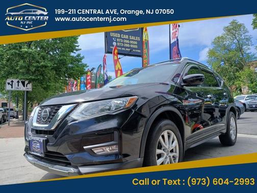 Black 2020 Nissan Rogue SV