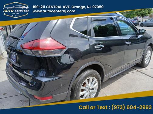 Black 2020 Nissan Rogue SV