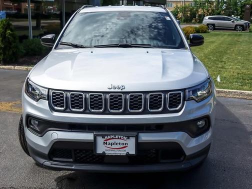 2024 Jeep Compass Latitude Lux